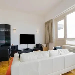  Appartement Comfortable In With Sea Views